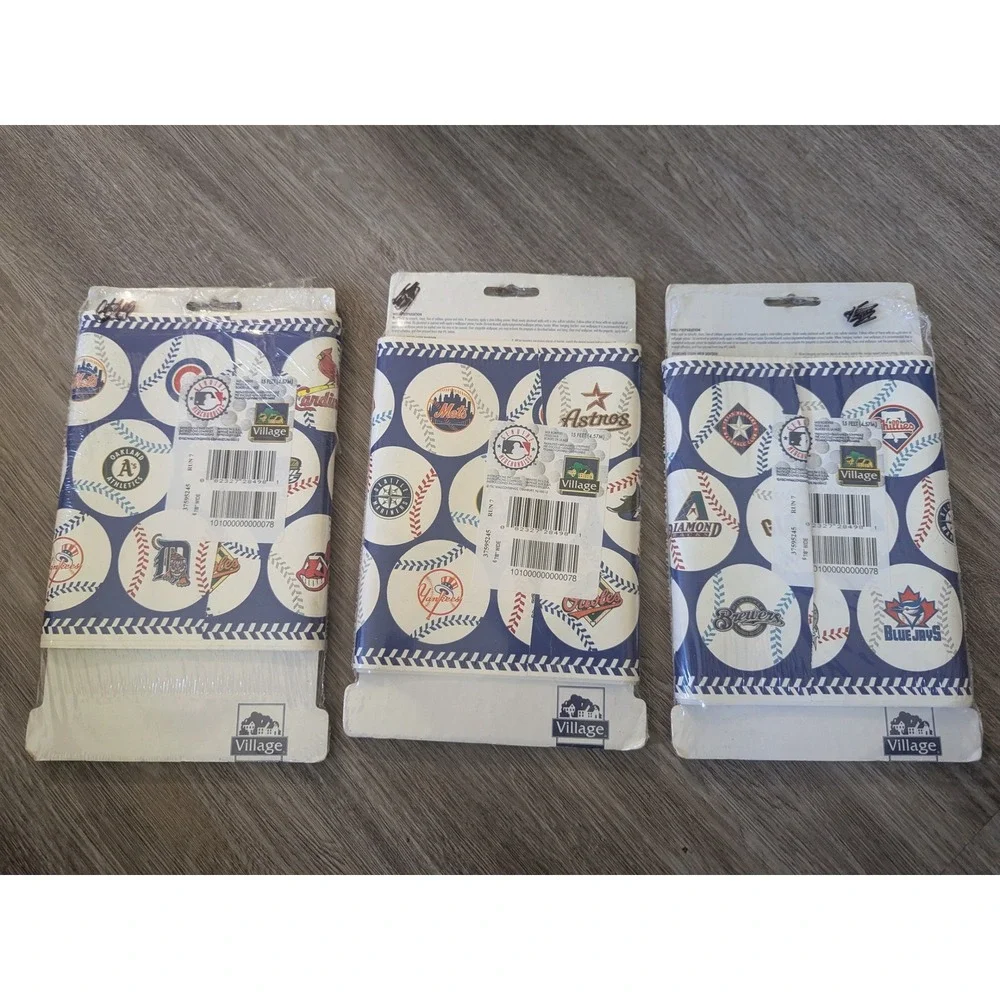 3 Village‎ Major League Baseball MLB Borders 15 Ft. Vintage Wallpaper Room Decor